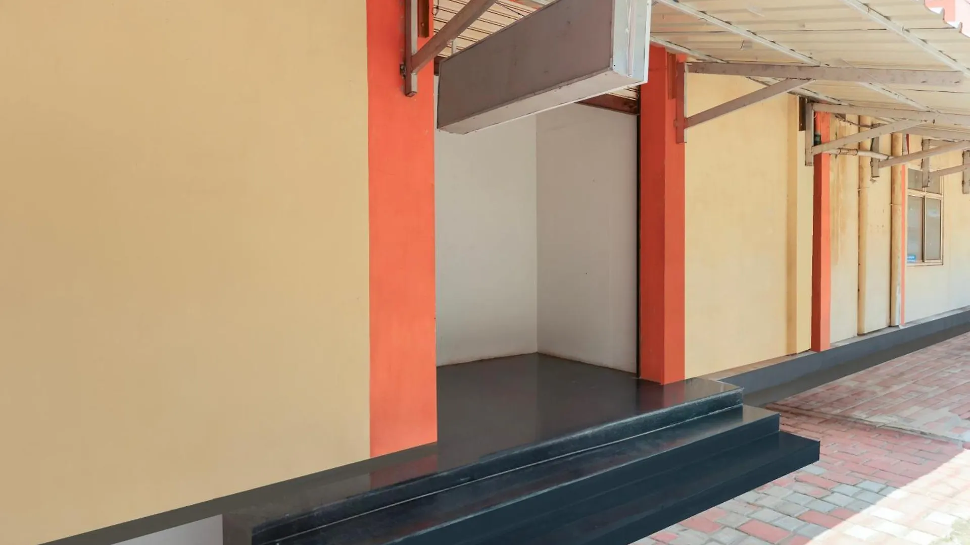 Hotel O Nila Tourist Home Thiruvananthapuram