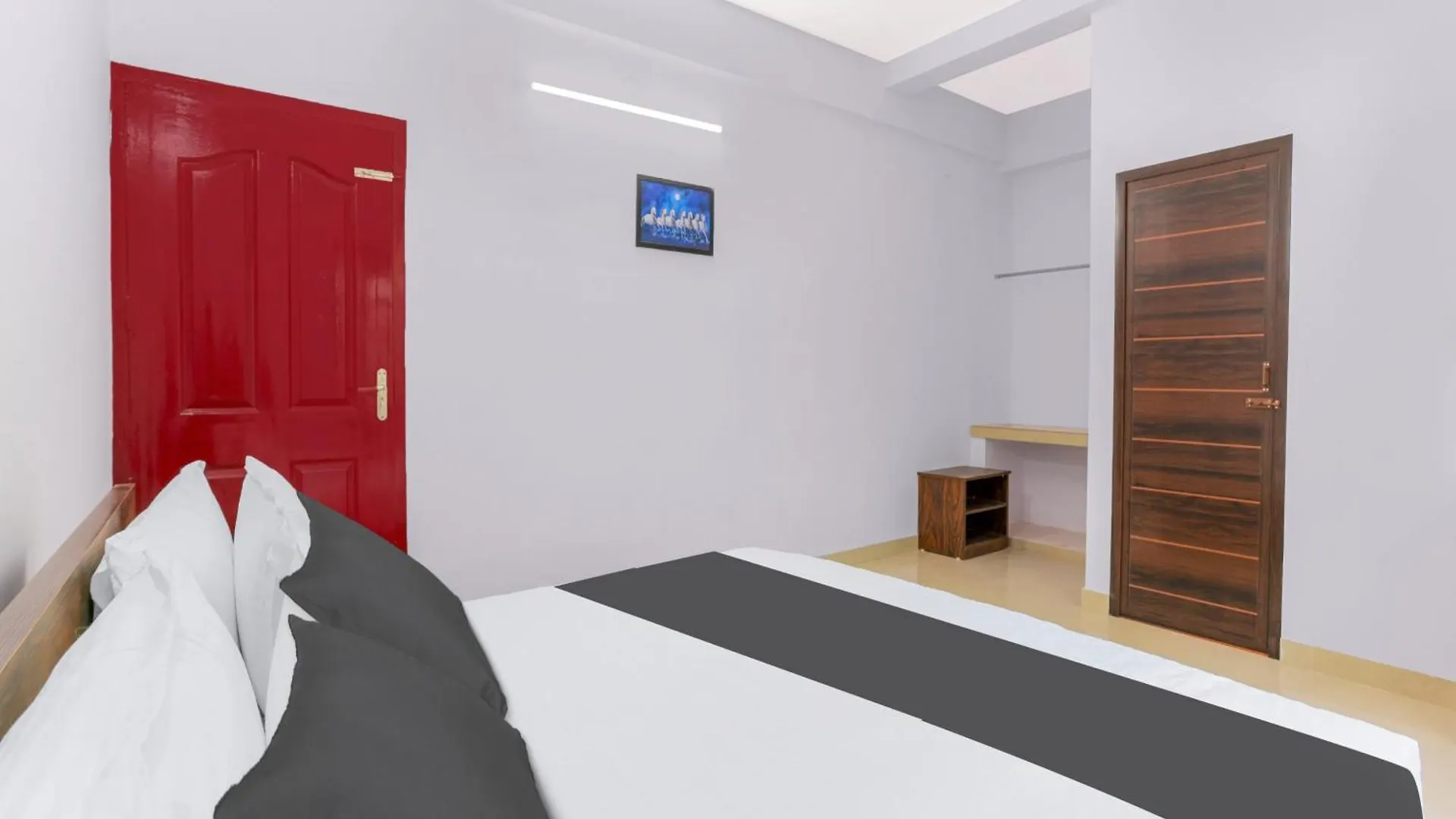Hotel O Nila Tourist Home Thiruvananthapuram